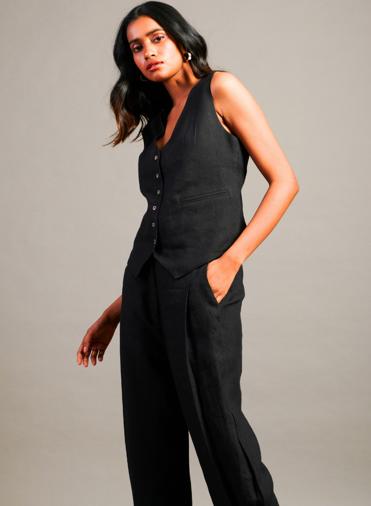 Kohl Waist Coat Set