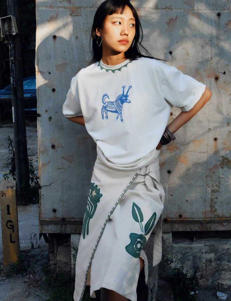 Kolam-Oversized-Tshirt-A.png