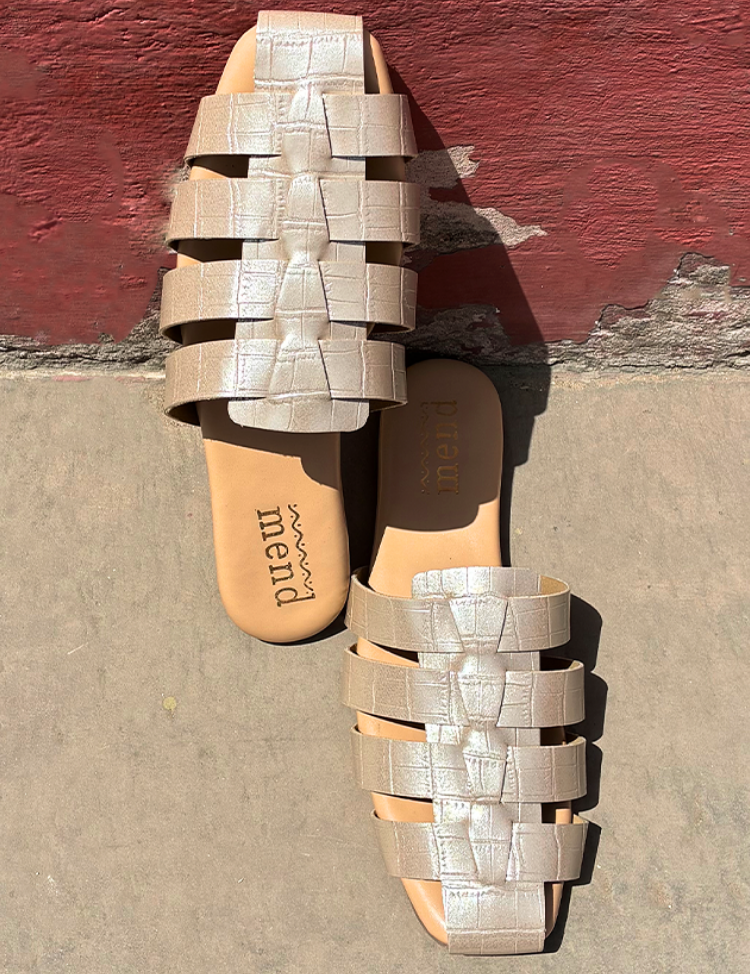 Koli-Mules-Champagne-C.png