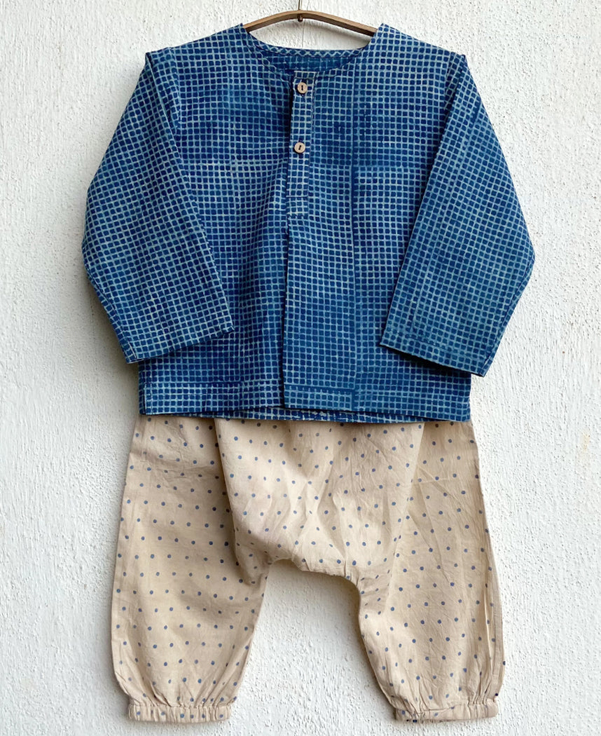 Kurta-Set-Indigo-Beige-Checks-A.jpg