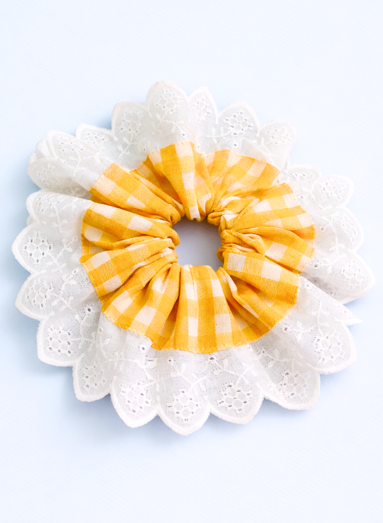 Lace & Gingham Cirqlet