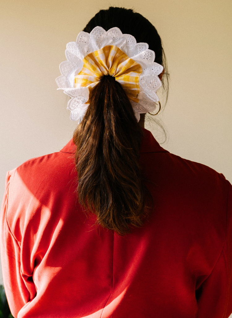 Lace & Gingham Cirqlet