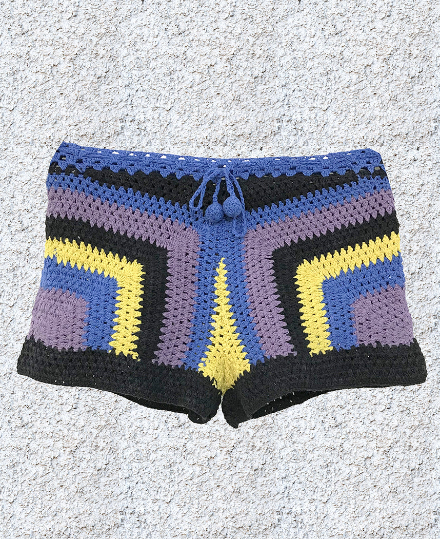 Le-Baigneur-Crochet-Shorts-A.jpg