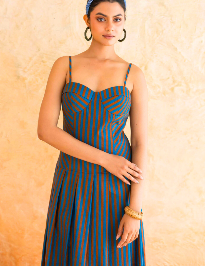 Linea-Dress-B.png