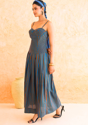 Linea Dress