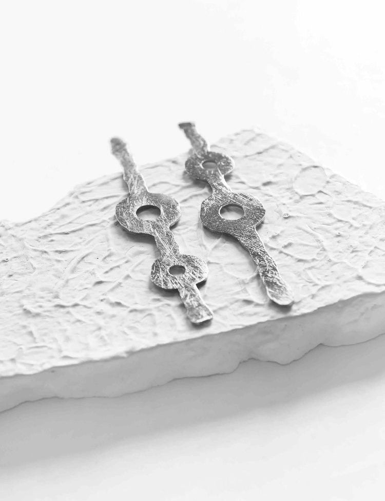 Lotura-Earrings-Silver-A.jpg