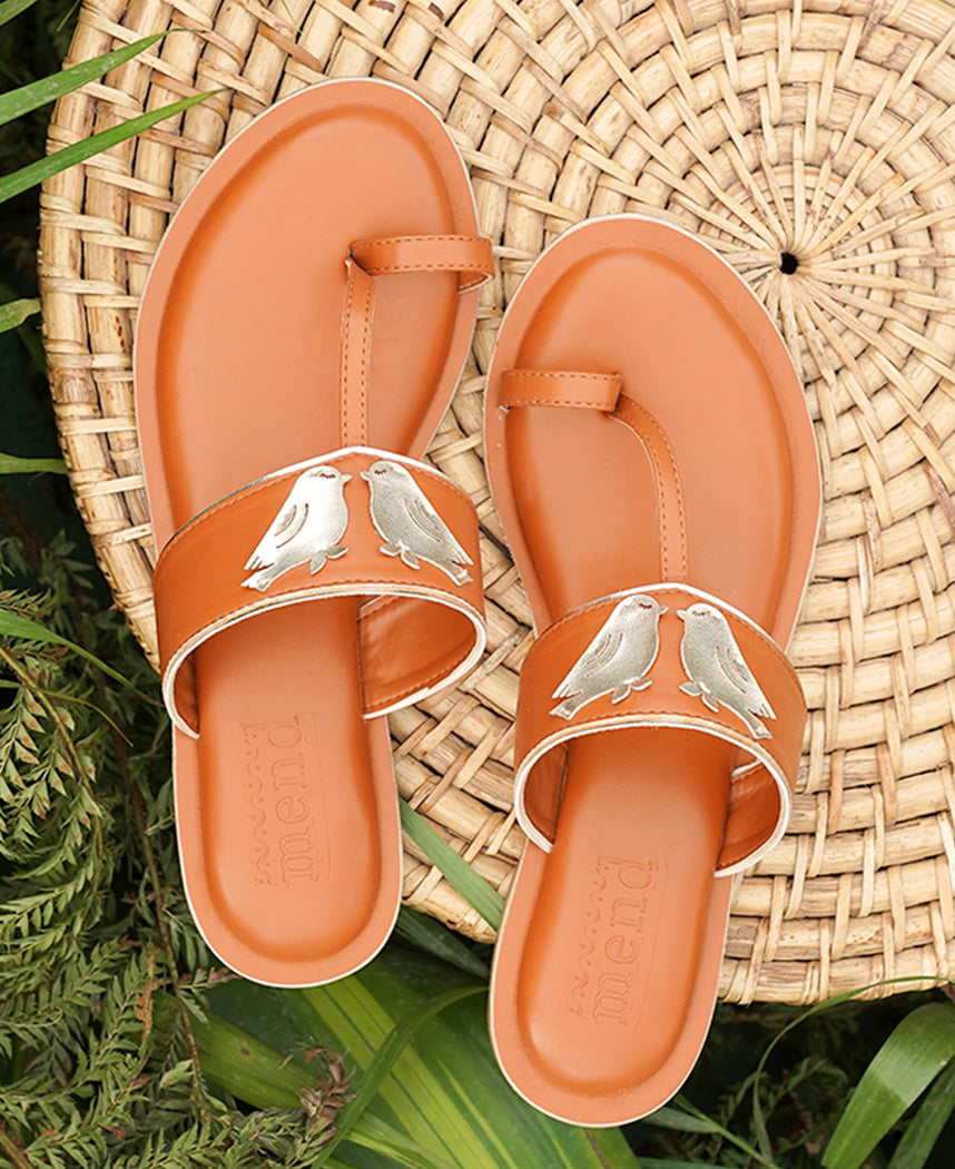 Love Birds Kolhapuris