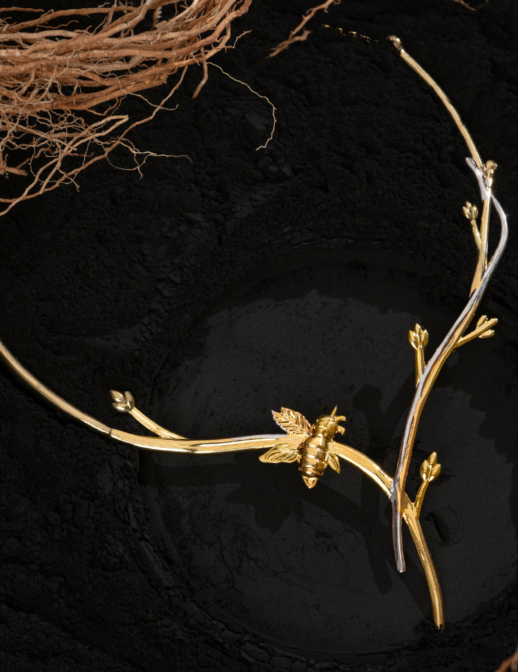 Madhumool-Necklace-A.png