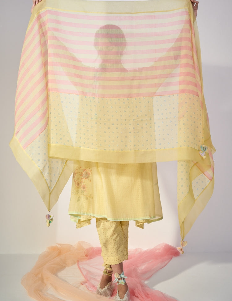 Marigold-Dupatta-D.jpg