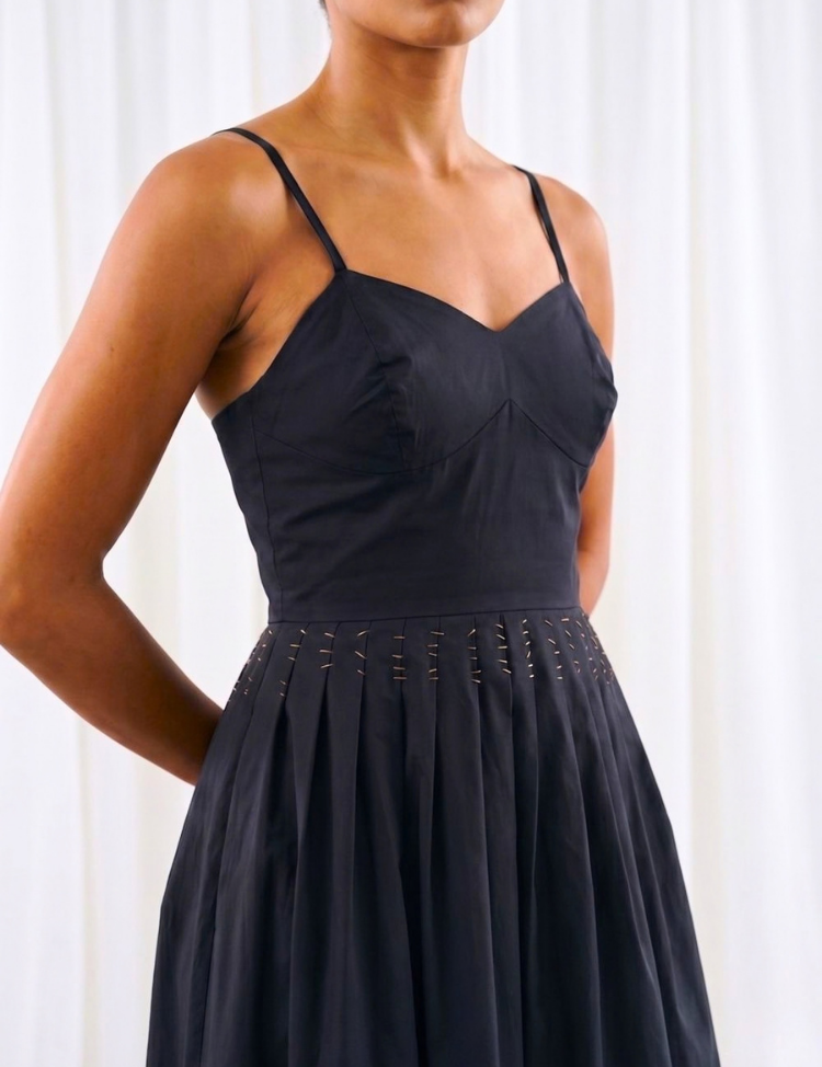 Mary-Dress-A.png