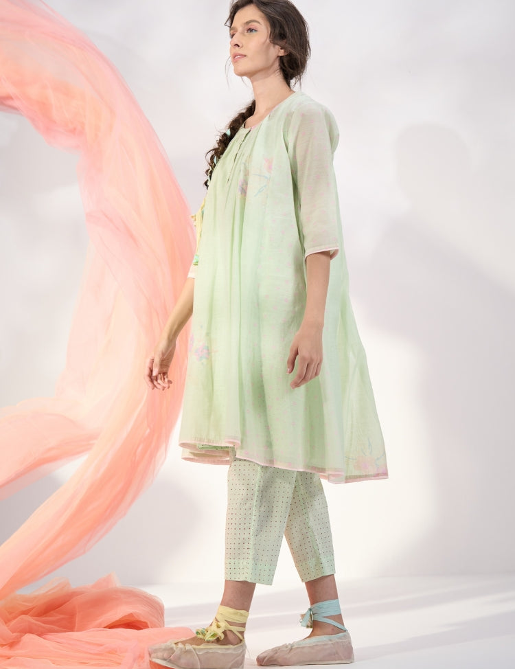 Matcha-Kurta-B_696b8150-8d43-4f1f-8d1c-1ca438be1801.jpg
