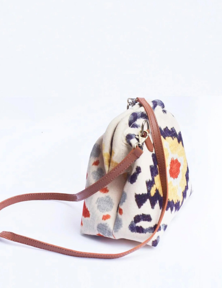 Matrix-Ikat-Clutch-B.png