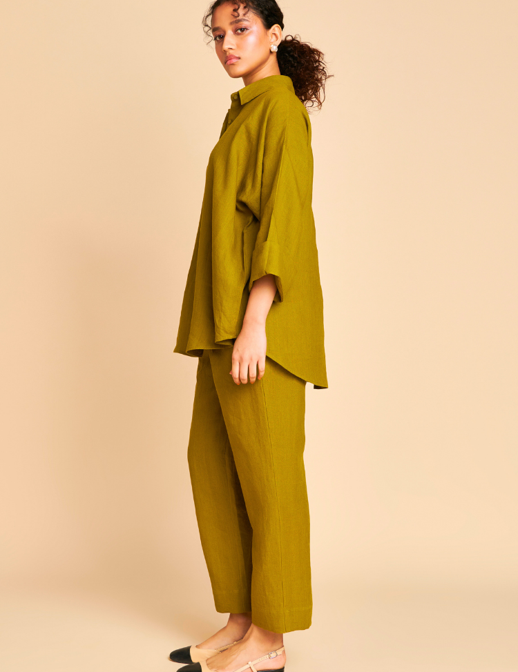 Mehendi-Oversized-Flared-Shirt-C_d593aa39-f057-4511-9024-1603f9a72889.png