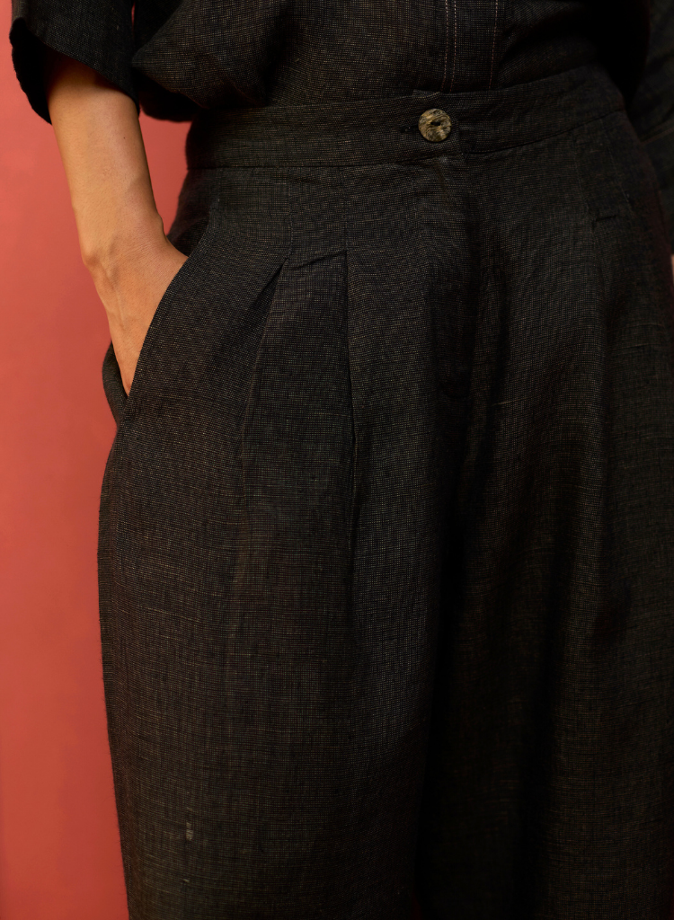 Mekko Pleated Trousers