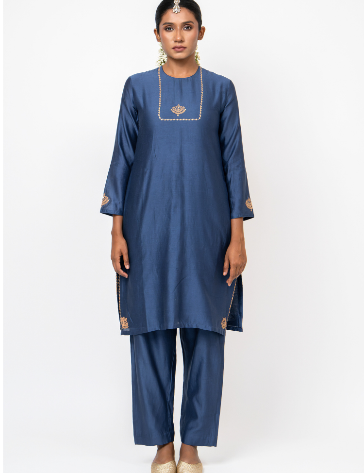 Midnight-Stars-Kurta-Set-D.png