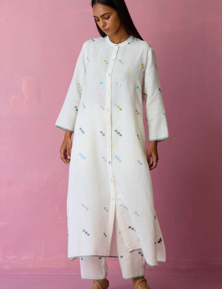 Miel-Jamdani-Kurta-Set-F.png