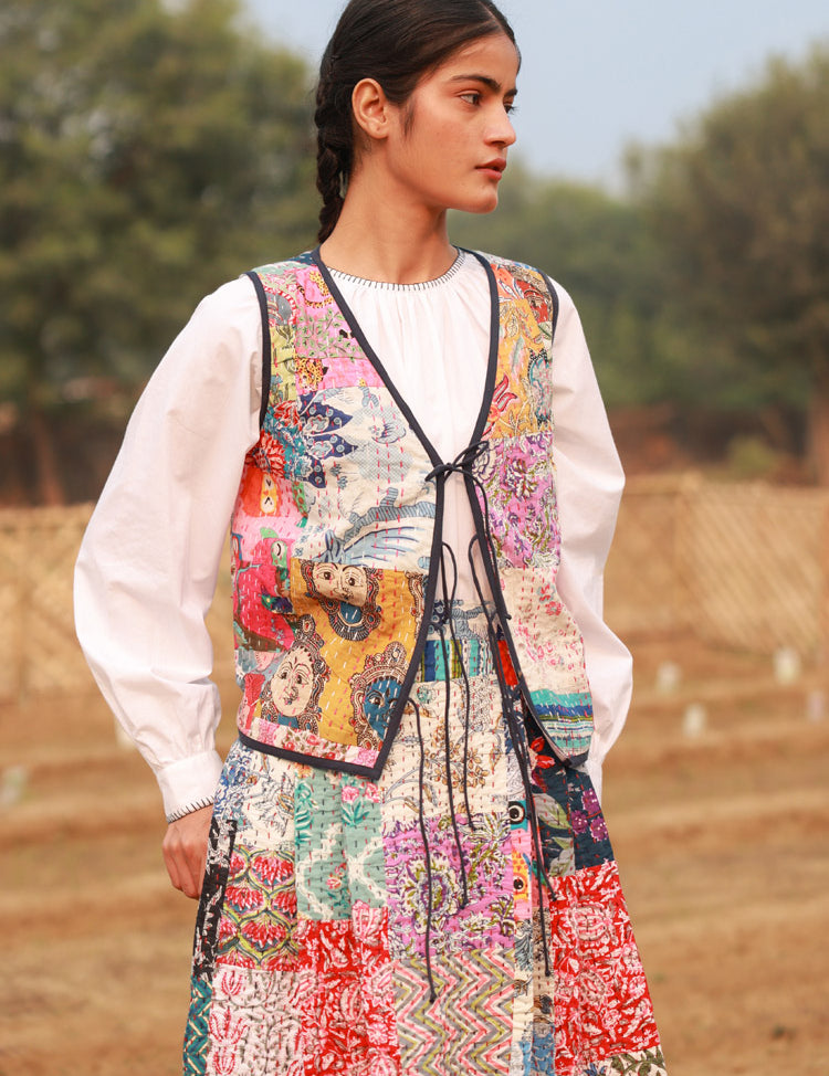 Mila-Patchwork-Jacket-B_23683d51-cf44-4b96-a4e8-ed00c23c8bb9.jpg
