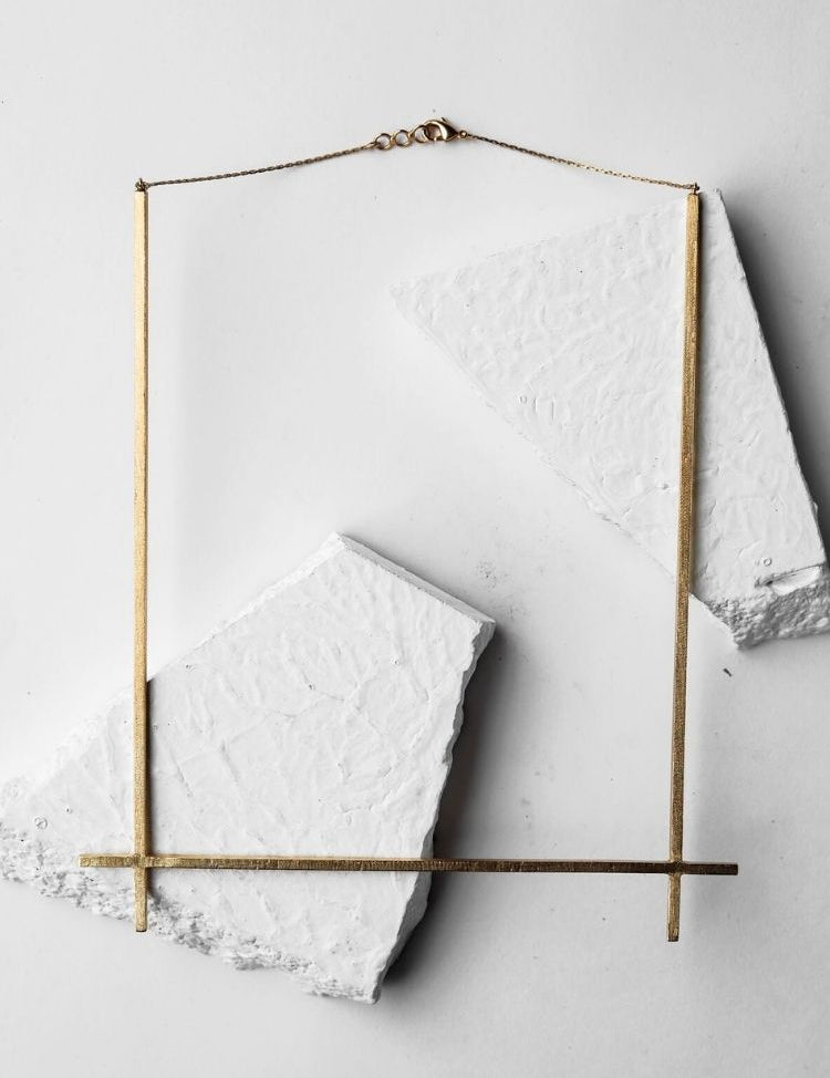 Minimus-Necklace-Gold-A.jpg