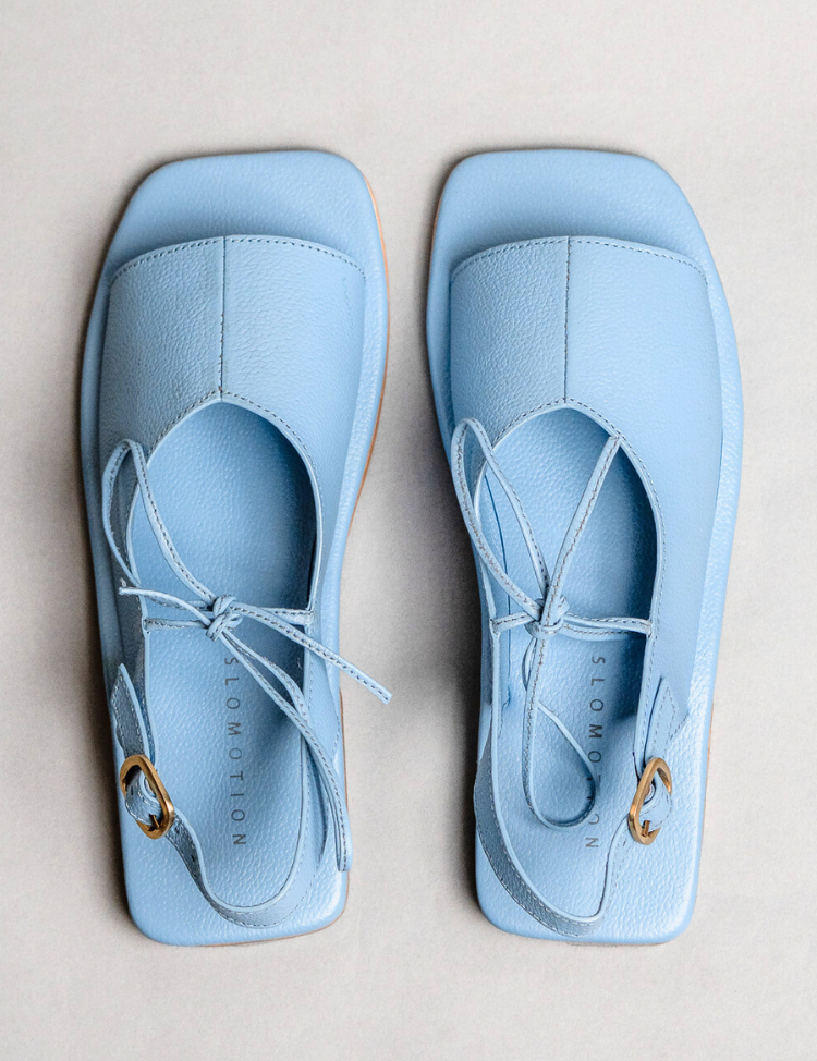 Mio-Sandals-J.png