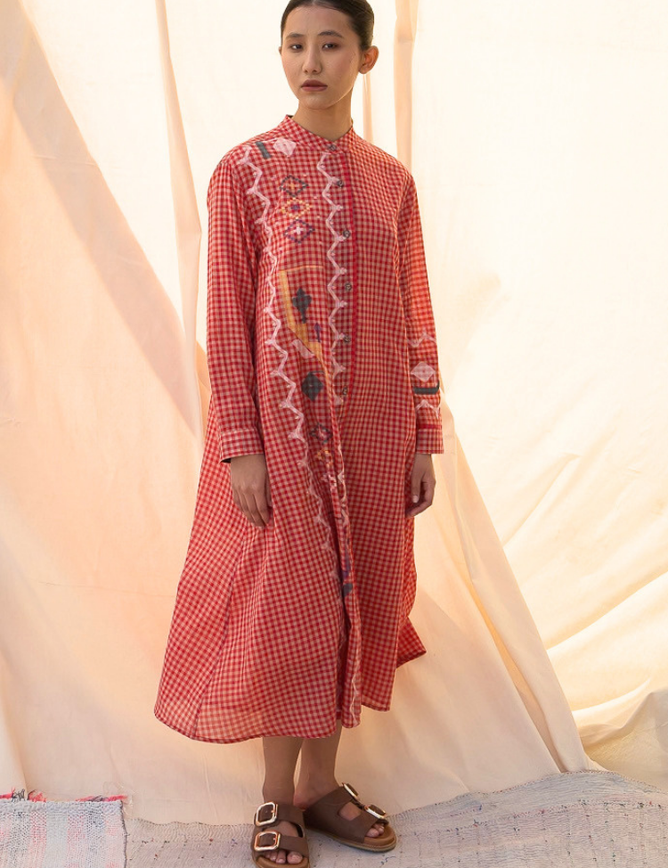 Mira-Dress-C_2914aa52-7370-4b7b-857f-1d8868e046fa.png