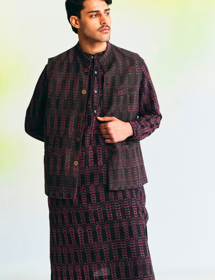 Mirage-Band-Collar-Waist-Coast-A.png