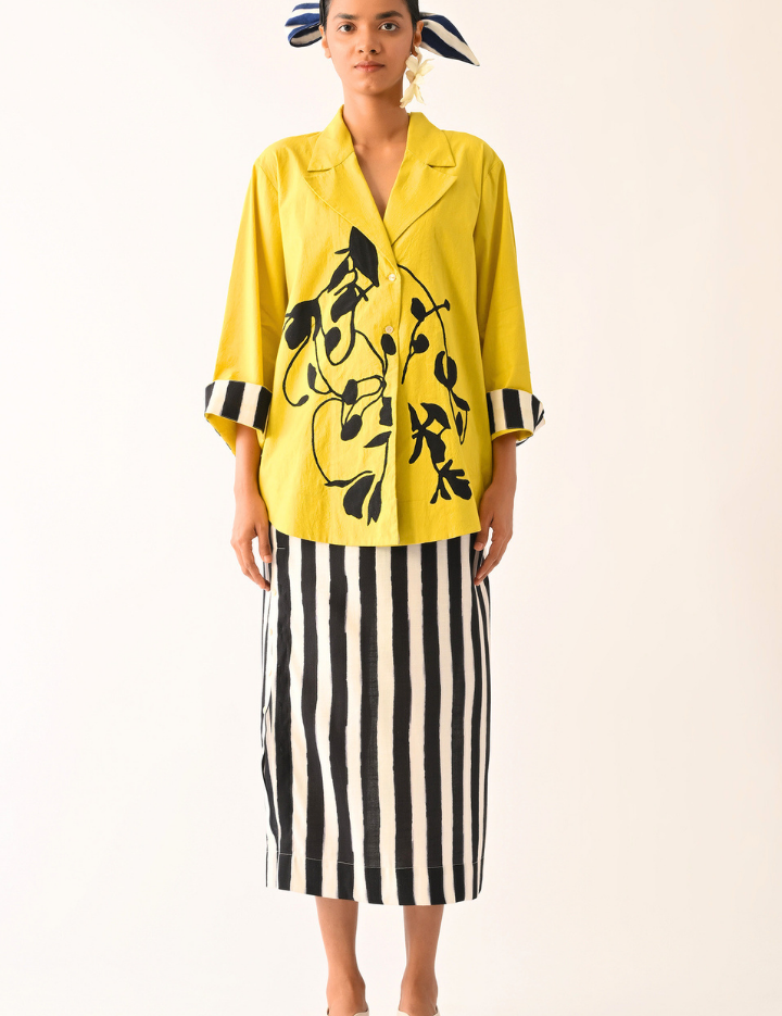 Mono-Citrus-Psyflora-Applique-Shirt-D.png