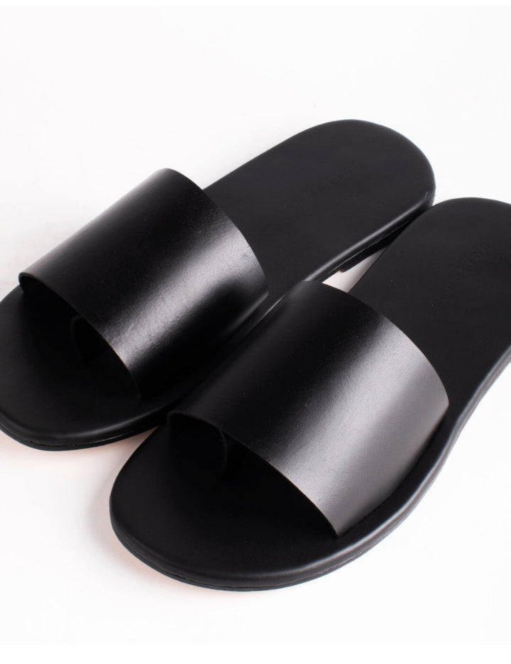 Mono Strap Chappals