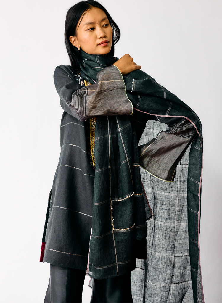 Mora Embroidered Dupatta