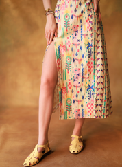 Morning Museum Walk Dress