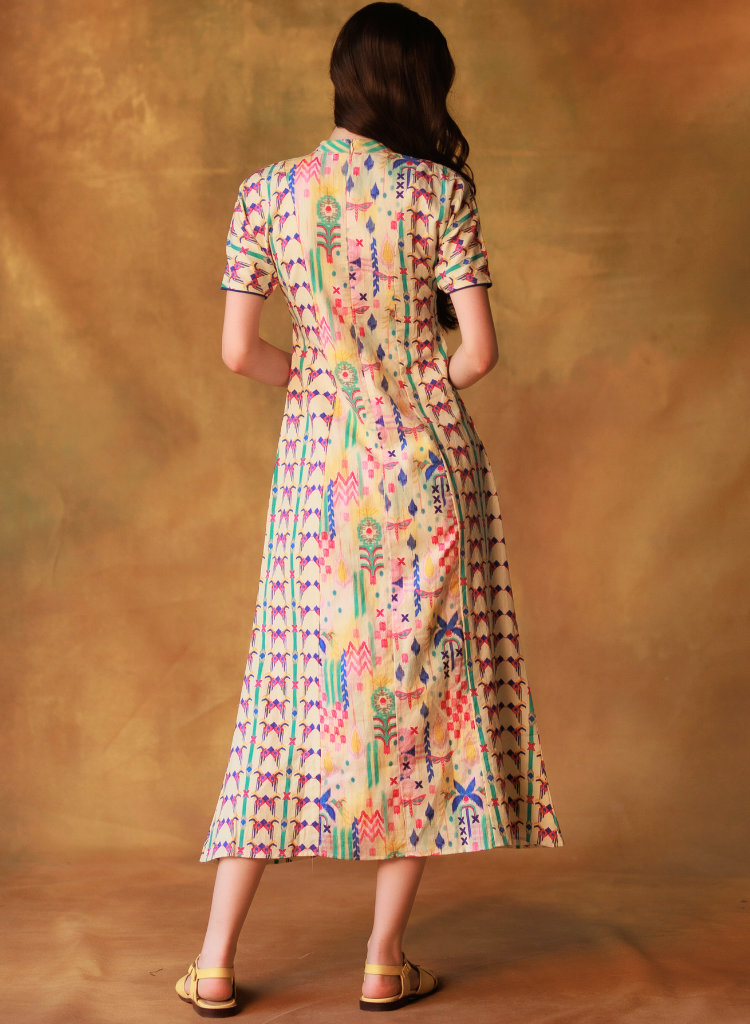 Morning Museum Walk Dress