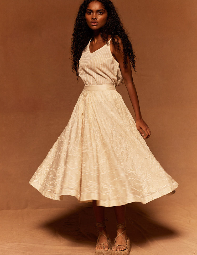 Muryo-Emroidered-Skirt-C.jpg