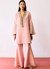 Naar Embroidered Kurta
