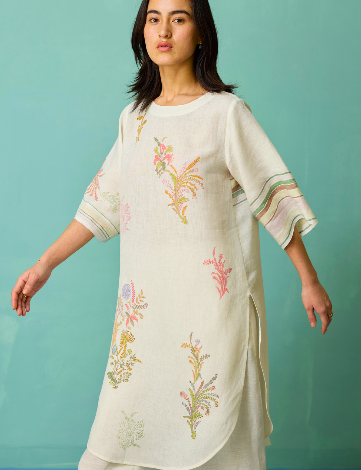 Nami-Curved-Hem-Kurta-U.png