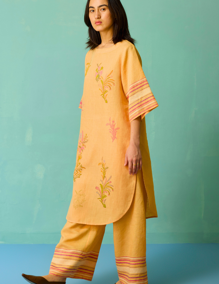 Nami Floral Kurta Set