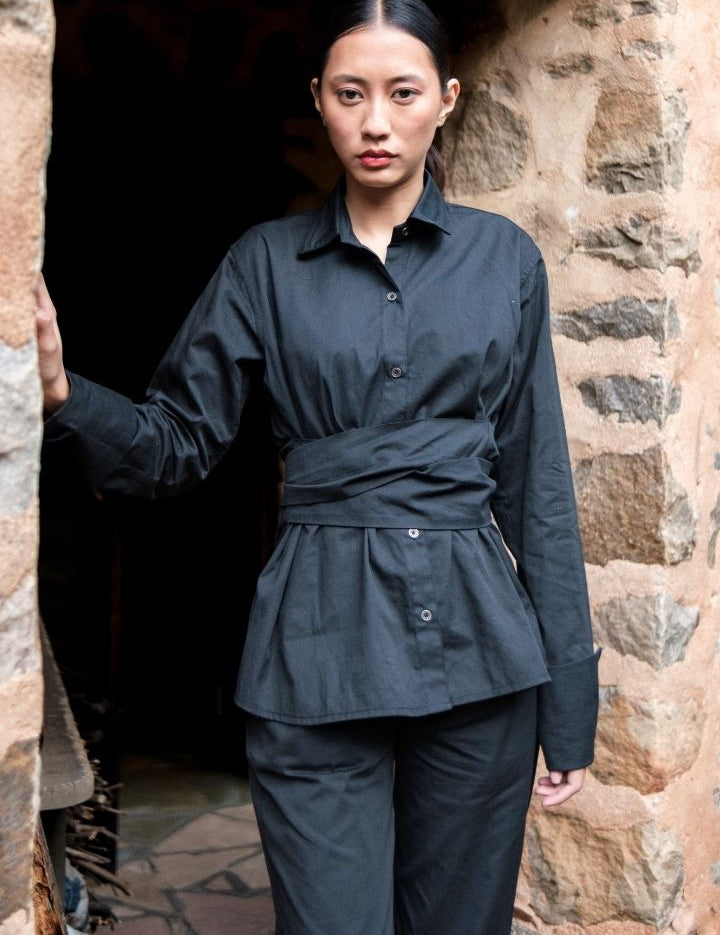 Nara-Front-Knot-Shirt-Black-C_fe3d081d-2ab1-49bc-8a0a-02e506bbff85.jpg