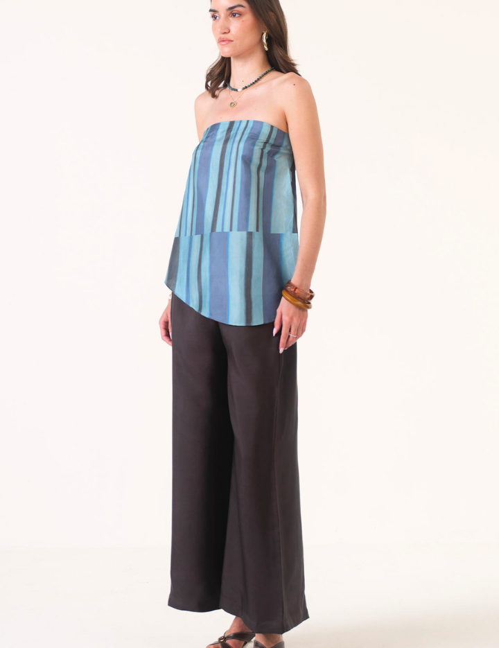 Nayla-Asymmetric-Top-B.png