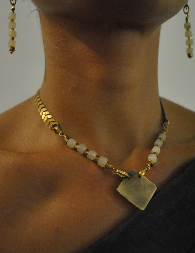 Nazik-Neckpiece-A.png