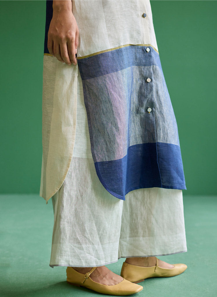 Nila Colour Blocked Kurta