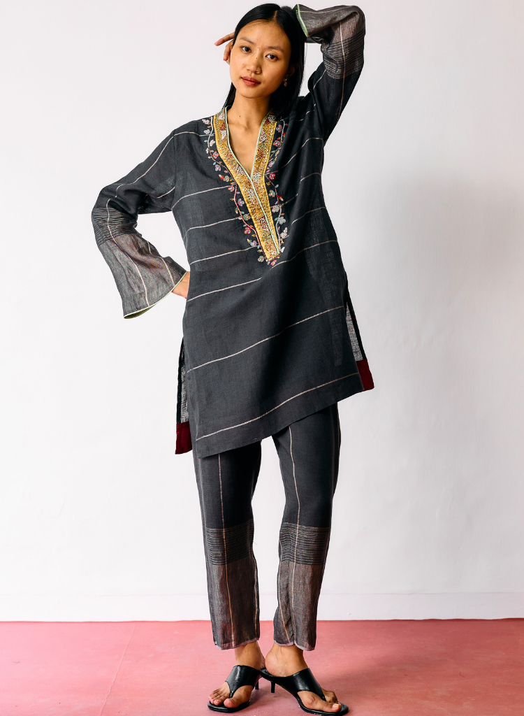 Nila Tapered Pants