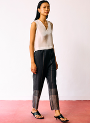 Nila Tapered Pants