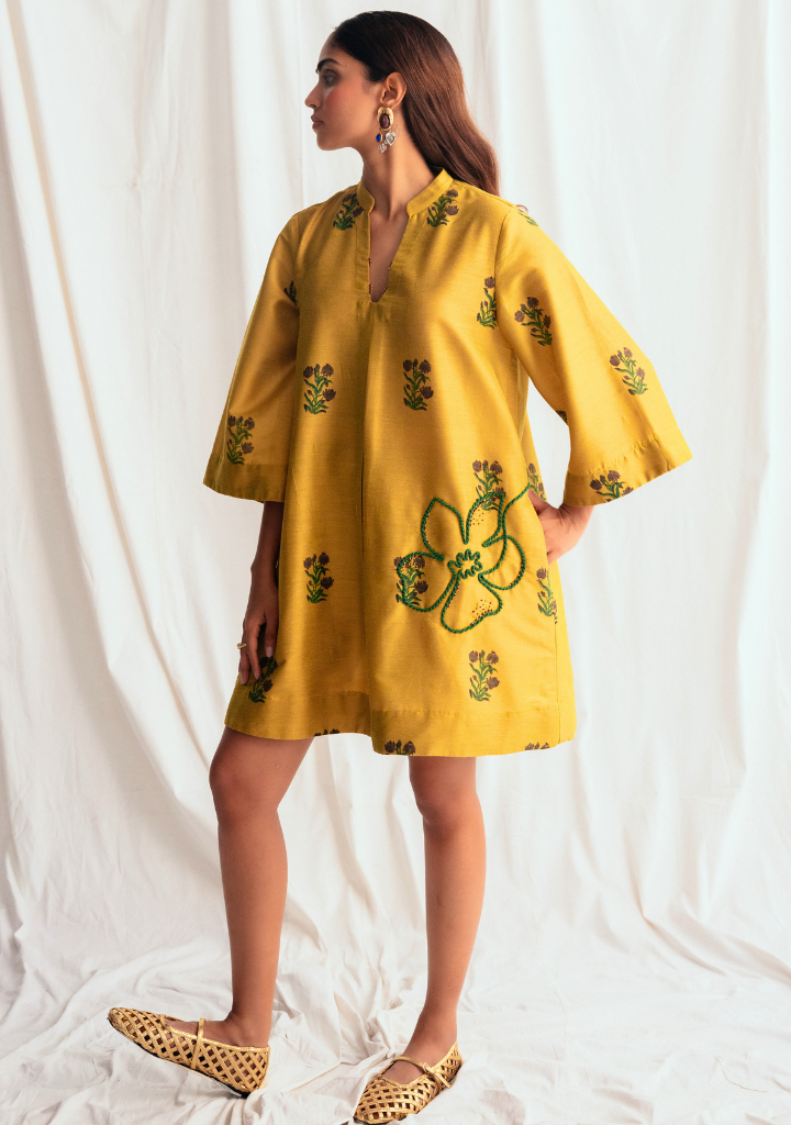 Nimbu Shift Dress