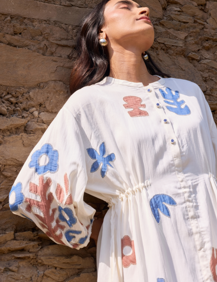 Noah-Dress-White-E.png