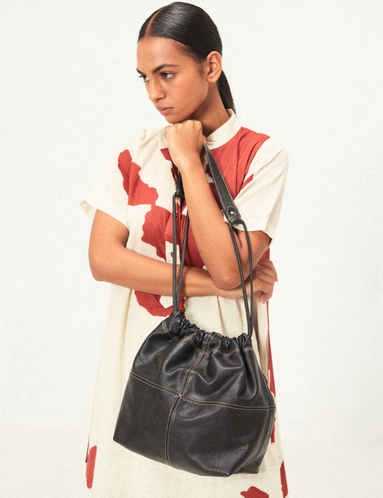 Nocturne-Pouch-Sling-A.png