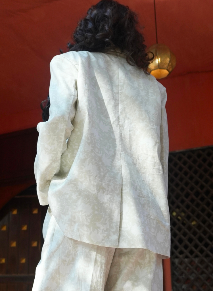 Noer Double Buttoned Blazer