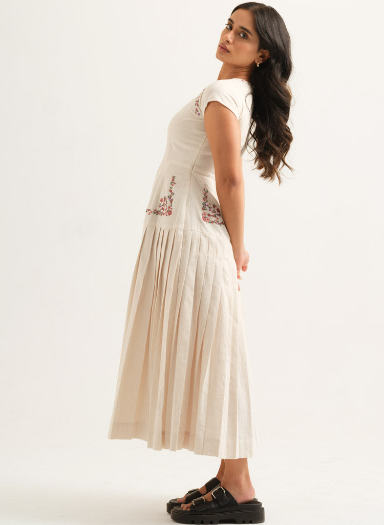Nuri Pleated Dress