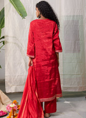 Nyra Kurta Set