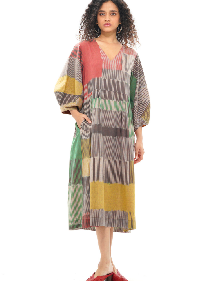 Ocha-Lantern-Maxi-Dress-E.png