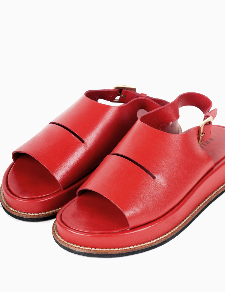Open-Leather-Clogs-A_8f79e2c4-4019-4ef3-a407-32d4afdfeed6.png
