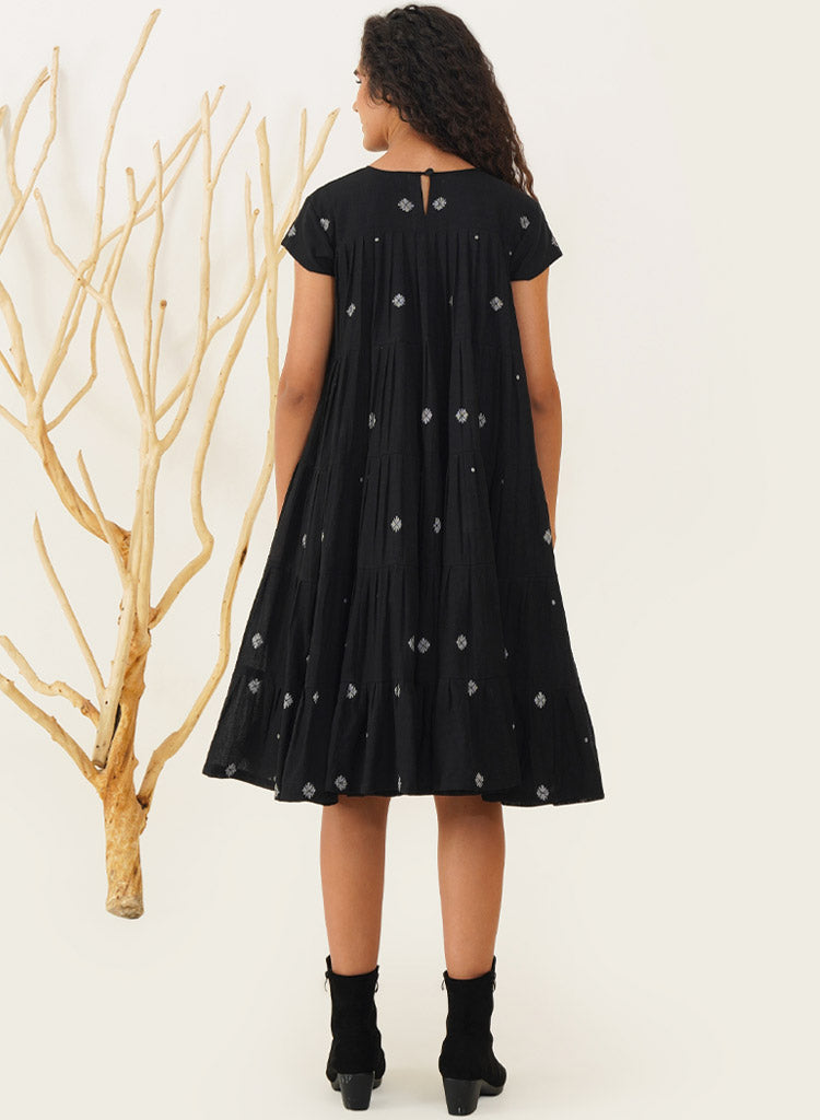 Orio Dress