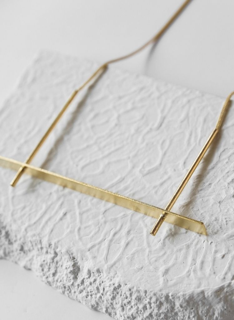 Oscillate Necklace